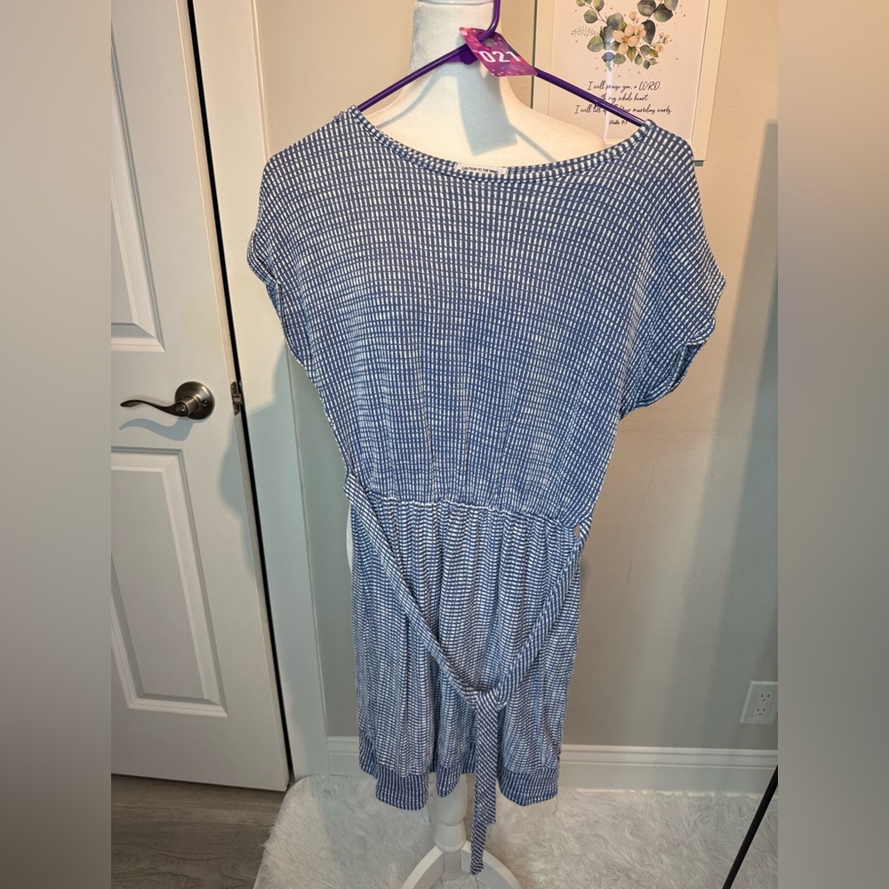 #021 striped dress size M